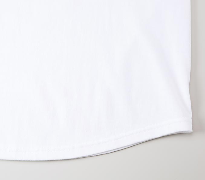 裾口はラウンドテール、偏平縫い始末